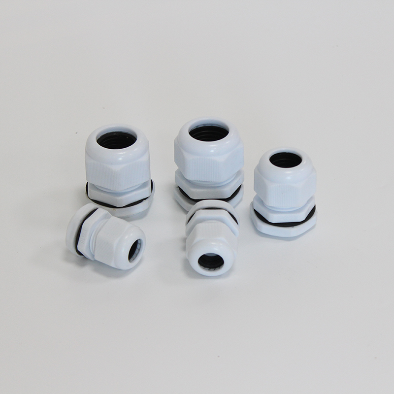 P68 Nylon Cable Gland Connector, with Waterproof, Flame Retardant, Vibration Proof