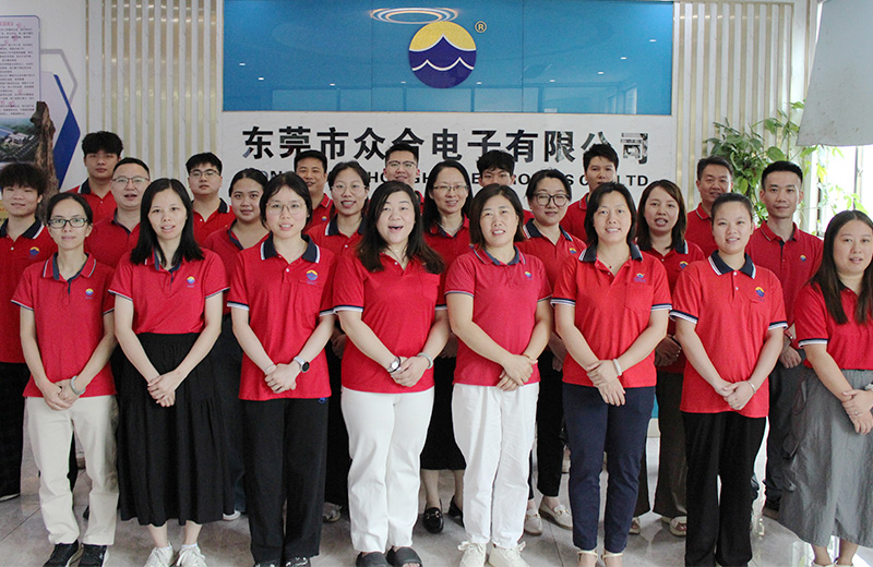 Cable sleeve manufacturing team at Zhonghe Electronics